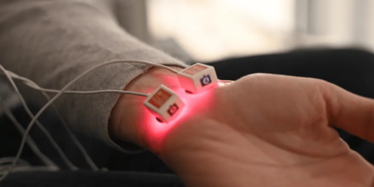Photobiomodulation LLLT laser wrist treatment fibromyalgia Centre Activate